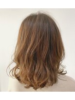 ジルチ ヘアワークス(ZILCH hair works) レイヤーで立体感を♪