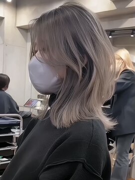 サイン 表参道(SIGN) ★バレイヤージュハイライトカラーインナーカラーレイヤーカット