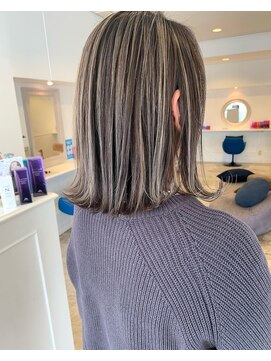 ノイ(NEU) 【NEU×石田】メリハリハイライト♪