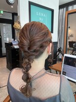 ルナバイルヴェール(LUNA by LeVert)&nbsp;あみおろしスタイル　アレンジヘア