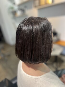 ツムグ 代官山店(TUMUGU) 白髪ぼかしイメチェン美髪30代40代50代大人ショートボブ代官山