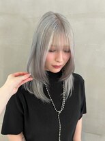 リード 大府店(LEAD)&nbsp;ホワイトシルバー