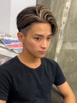 メンズサロン キング 心斎橋店(Men’s salon K!ng) ホワイトメッシュ/ツイスト/ツイスパ/パーマ/メンズ/眉毛/心斎橋