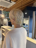 イト(iyto)&nbsp;韓国風カット×ブロンド