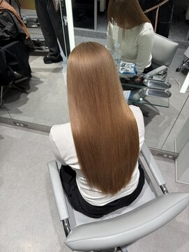 ユニック ウメダ(unique UMEDA) ミルクティーベージュ/髪質改善カラー