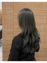 互感 近岡店 グレージュカラー