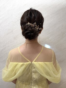 エレノア 高槻(Eleanor) 【ヘアセット】華やかシニョン