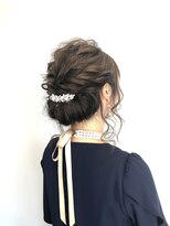 アヤナ バイ アヤラ(ayana by ayala)&nbsp;ふんわりギブソンタック〈浦安 美容室〉