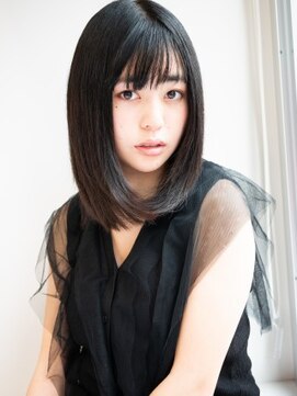 クアトロ グランシュ 川崎店(QUATRO × GranCieux) オフィスでも好印象な黒髪ツヤツヤストレートセミディ