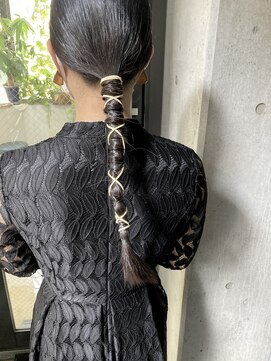 ロク 高田馬場(lok) タイトヘアアレンジ【高田馬場 lok】あらい