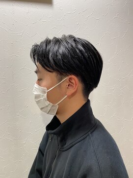 アンティム(untime) センターパートマッシュ