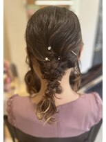 ニカイ(2F)&nbsp;編み下ろし/ヘアセット/三宮/神戸