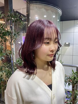 ヘアーアンドメイク ビス(HAIR&MAKE bis) 艶髪ラベンダーカラー　【中西思実】