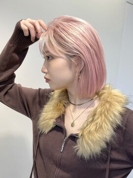 サンク 原宿 表参道(cinq) ピンクミルクティーベージュ人気レイヤーケアブリーチハイトーン