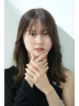 ウタ 【uta　酒井】くすみブラウン×ミディアムスタイル