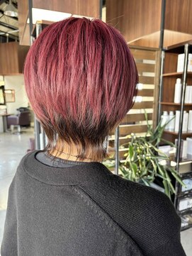 サロン クラッチ クリエイティブ コンセプト(salon CLUTCH creative concept) shortwolf × pinkbeige