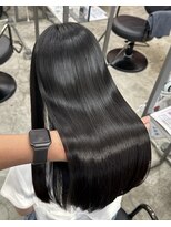 トゥエル バイ ディプティモイラ(tuelu by dipty MOILA)&nbsp;艶髪グレージュ