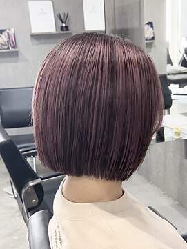 ルイ(ROUIS produced by LUCK 津田沼) ROUIS 津田沼 モーヴピンク/アンブレラカラー/大人ボブ/津田沼