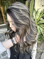 ディモアンド 表参道(Dimo&)&nbsp;xハイライト/イメチェン/ホワイトブロンド/外ハネボブ/美髪/