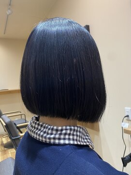 アンディヘア アオキジマ(ANDY HAIR aokijima) まとまる前下がりボブスタイル