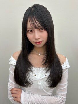 ロンドイディールバンダイ 新潟万代(Lond ideal) レイヤーカット×透明感ブラックカラー