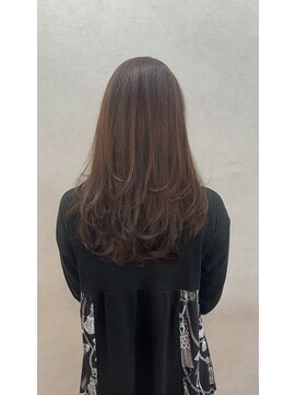 アムドット(Amu.) 縮毛矯正髪質改善トリートメントレイヤーカットハッシュカット