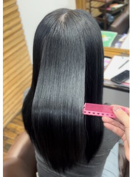 ヘアーメイク ダンス(hair make DANCE) まとまりと艶感を叶える美髪形成