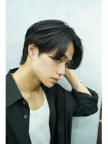 トラスト ザ バーバー 東京駅八重洲店(TRUST the Barber)&nbsp;センターパート/ニュアンスパーマ/曲がる縮毛矯正