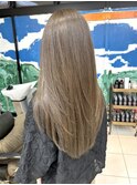 ラテグレージュ×レイヤーカット