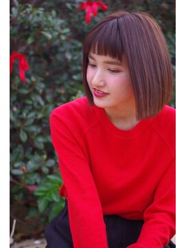 ヘルブラウ ヘアーデザイン(hellblau hair design) ストレートボブ