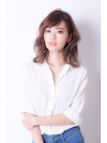 ミディアムウェーブヘア  20代30代40代