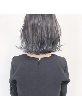 ガーランドウメダ(Garland umeda) アディクシーカラー＿ナチュラルボブ＿000317