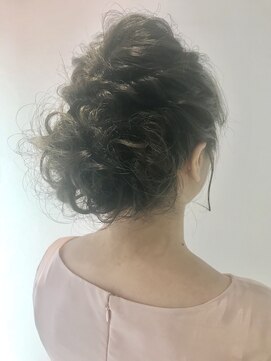 ラカ ヘアーアンドメイク 赤坂(LAKA hair&make) 【LAKA】ヘアアレンジ４－１