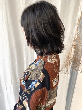 ツイギー 歩行町店(TWiGGY) 【ウルフボブ】