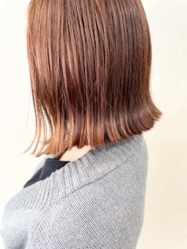 スーパーカットトリイマエショップ(SUPER CUT TORIIMAE SHOP) 外ハネ　切りっぱなし