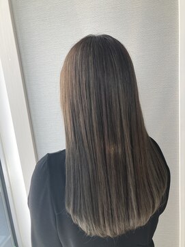 エミュスト(Emuest) 髪質改善ストレート