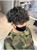 ツイストスパイラルパーマ×無造作マッシュ×束感ショート