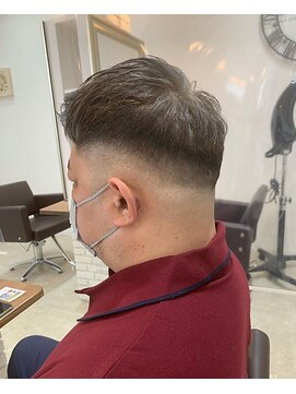 リッシュ 四街道店(Lish) 明るめグレー