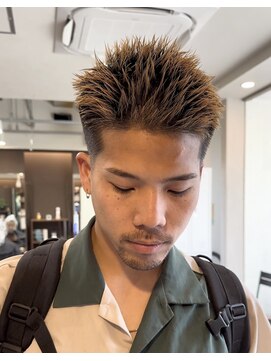 サロン ド ロイ(Salon de Roi) パーマ職人のボックスショート　カットもお任せください