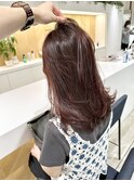 大人赤髪ピンクレッドレイヤーカット内巻きロング