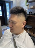サイドパートスキンフェード