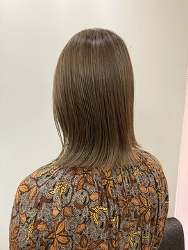 ノーム バイ アウラ(norm. by aura) 秋カラー　シークレットハイライト