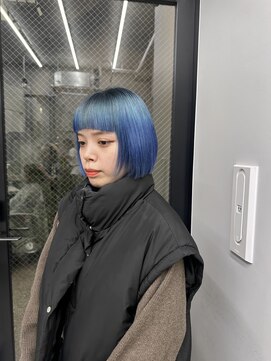 ヴァーディ オモテサンドウ(Vardy omotesando) ブルーグラデーションカラー