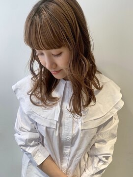 エミィ(emme) 【emme×笹川】ニュアンスセミディ