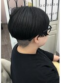 刈り上げショートボブ