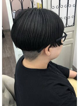 トップヘアー 西古松店(TOP HAIR) 刈り上げショートボブ