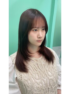 エラ(Ella) ピンクベージュ×レイヤーで華やか髪質改善