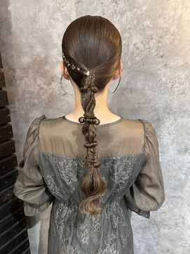 アイビーヘアー(iB HAiR) 編みおろしローポニー