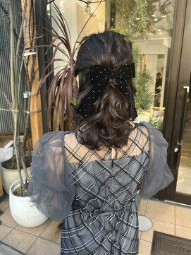 ゼン ネオ(Zen Neo) ふんわりハーフアップ