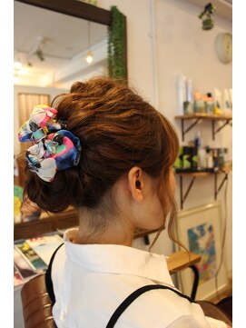 ヘアー ド ブラン(Hair de Brun) ☆ふわっと☆フルアップ☆波ウェーブ